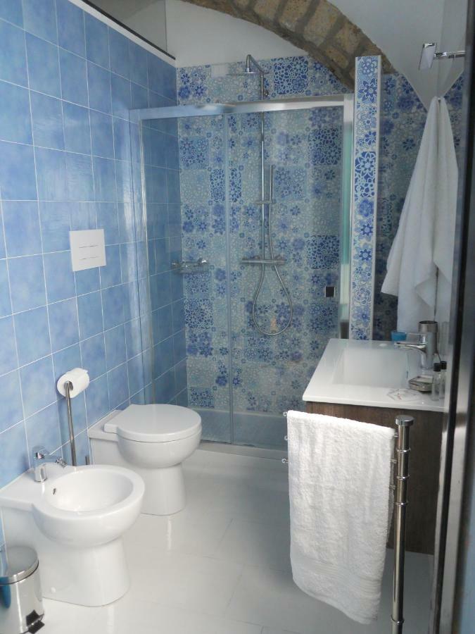 Holidayhouse089 Salerno Bagian luar foto